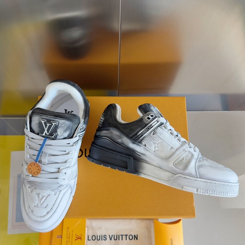 Louis Vuitton Sneakers